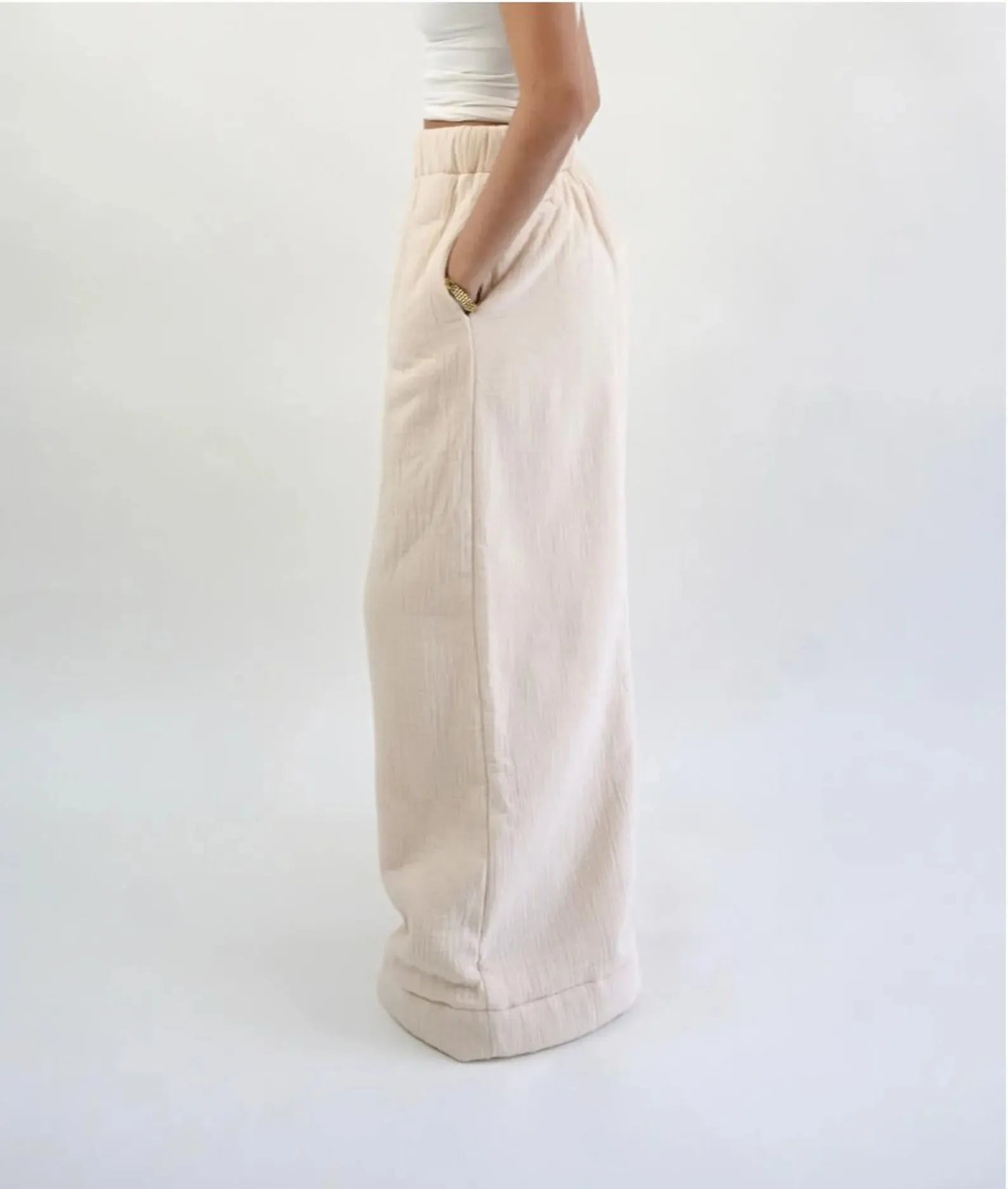 Women’s Pure Color Cashmere Wide-Leg Pants | Warm Winter Loose Fit Trousers for Casual & Outdoor Style