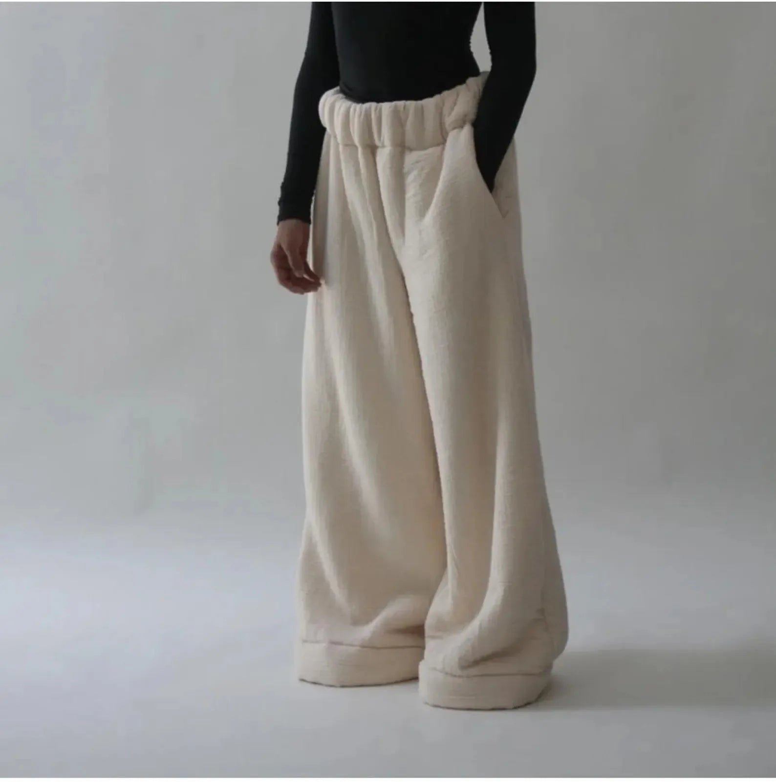 Women’s Pure Color Cashmere Wide-Leg Pants | Warm Winter Loose Fit Trousers for Casual & Outdoor Style